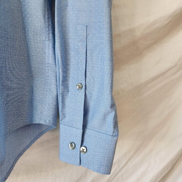 Calvin Klein Slim Fit Dress Shirt Men’s Medium Light Blue Button Up - Picture 3 of 9